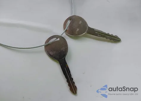 2010 Jeep Liberty Sport z USA, uszkodzony, nr VIN 1J4PP2GK3AW136757